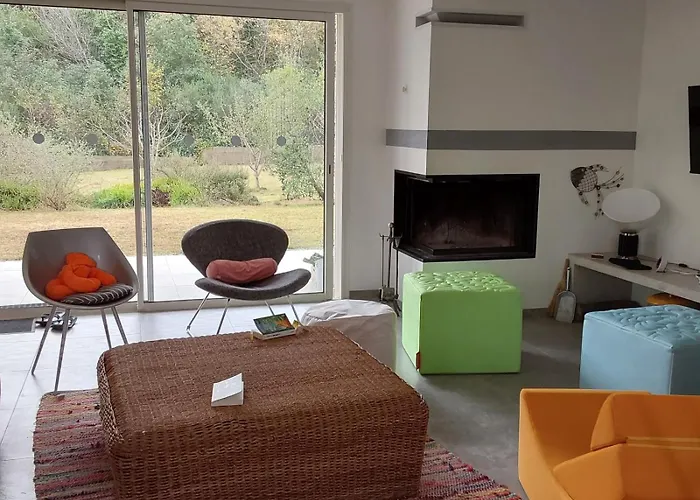 Mara Poggio * Santa-Maria-Poggio (Corsica)